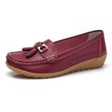 Niulatu Women Shoes Loafers Female Moccasins Shoes Summer Genuine Leather Women Flats Slip On Women Loafers Flats Tassel Plus Size DJSE