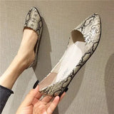 Niulatu and American style Snake Texture Plus size Pointed toe Women Single Casual Flats Dancing KvollshoesE520 DJSE