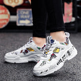 Niulatu Lovers Fashion Graffiti Sneakers Men Shoes Colorful Print Men Casual Sneakers Breathable Trainers Man zapatillas hombre DJSE