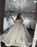 Unique Bridal Gown Ball Gown Off The Shoulder White Short Sleeves Lace Wedding Dresses Vintage Bridal Gowns HZ1214