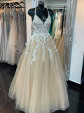 Niulatu A-line V-neck Backless Tulle Prom Dress Champagne Lace Formal Evening HZ1007